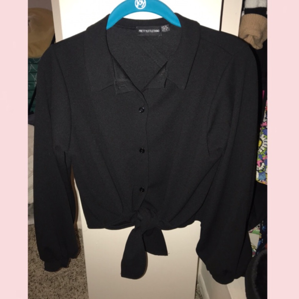 Black cropped button-down top